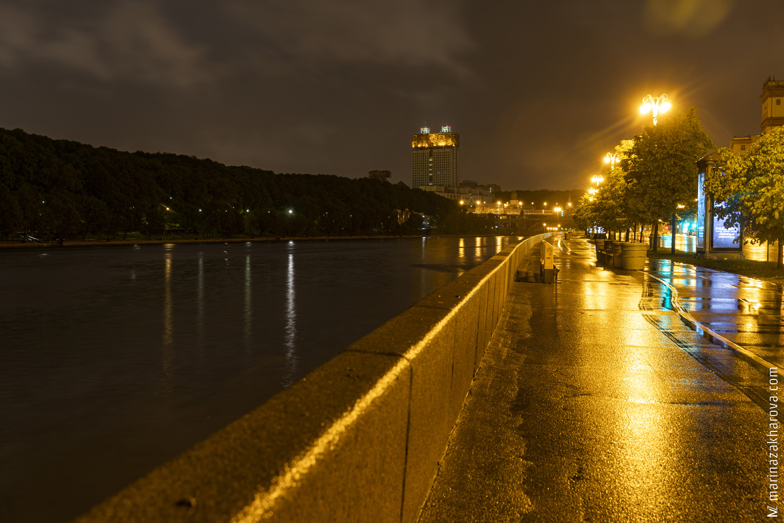 Дождливая ночь на Фрунзенской